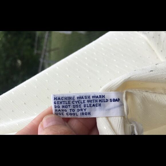 VINTAGE BLOUSE - Picture 7 of 11